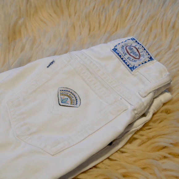 Vintage Levi’s White Jeans - Native Blue Collection - Picture 4 of 7